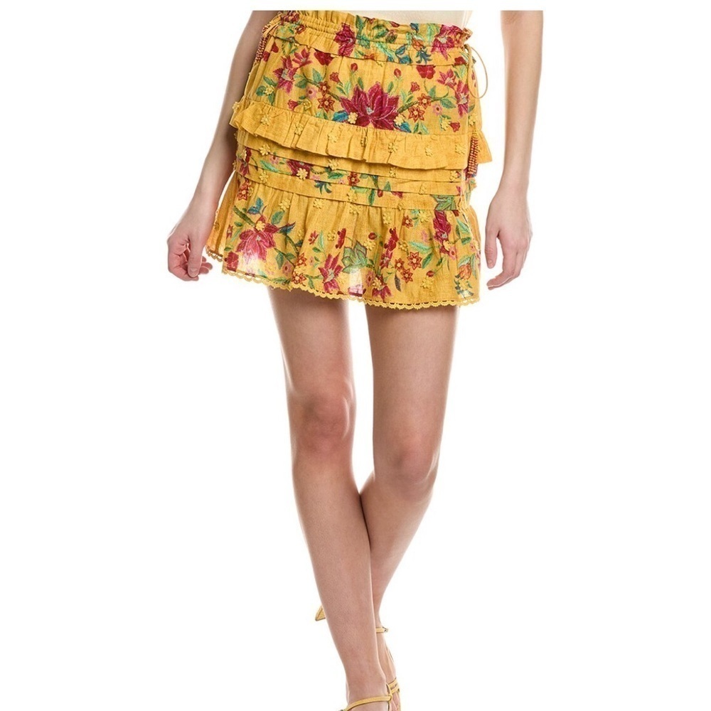 FARM Rio Flower Dream Mini Skirt medium new with tag